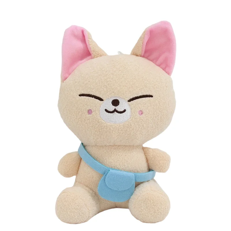 19 سنتيمتر جديد SKZOO الضالة الاطفال أفخم دمية لعبة Leeknow Hyunjin لطيف يجلس دمية على ظهره المفاتيح مروحة هدية