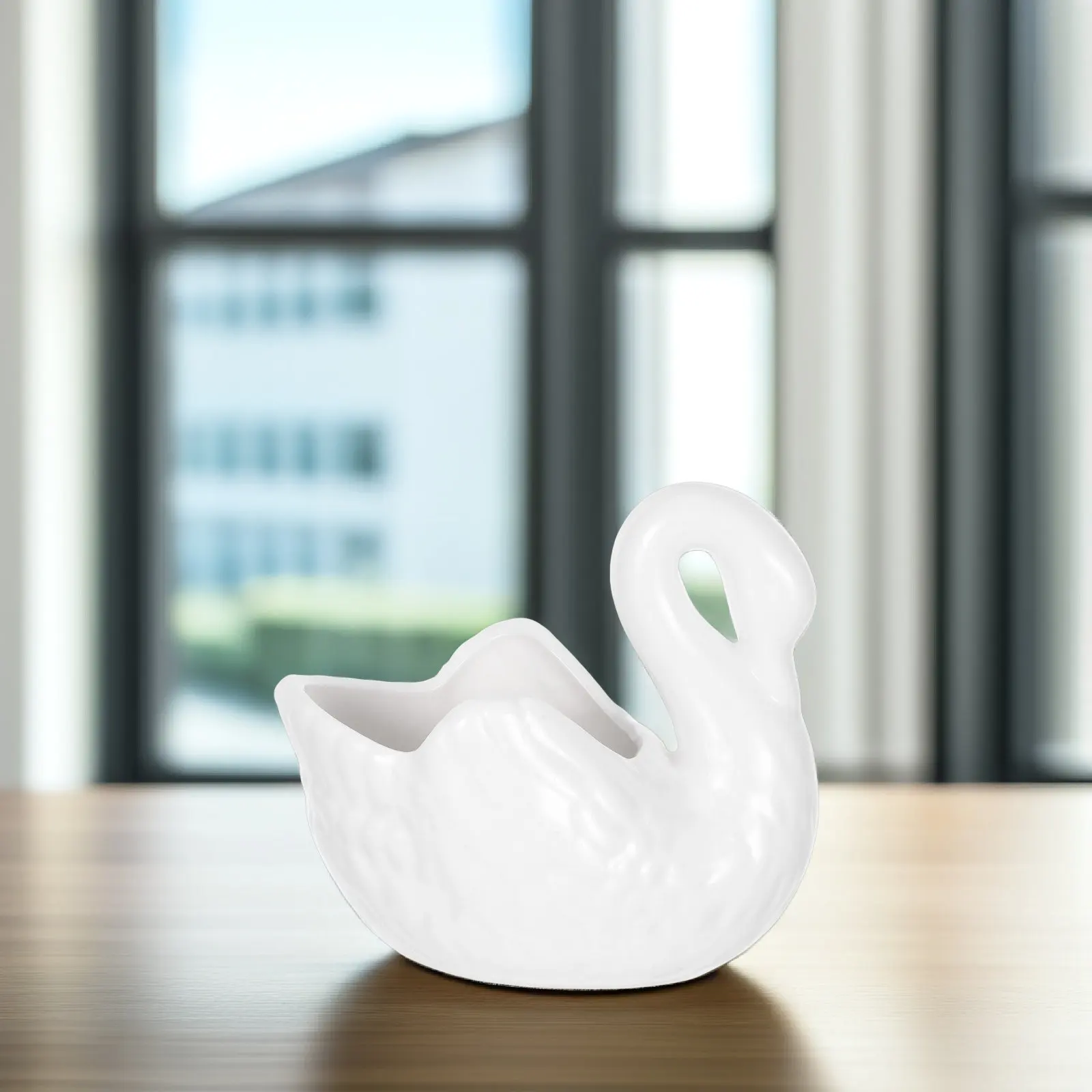 1Pcs White Ceramic Swan Succulent Planter Exquisite Workmanship Bonsai Pot Desktop Flowerpot Household Plant Container Garden