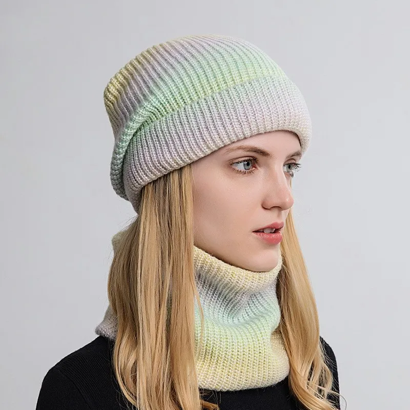 Women\'s Autumn and Winter Knitted Hat Scarf Set Gradient Color Thickening Windproof Cap Wool Warm Ear Protection Cap Neckerchief