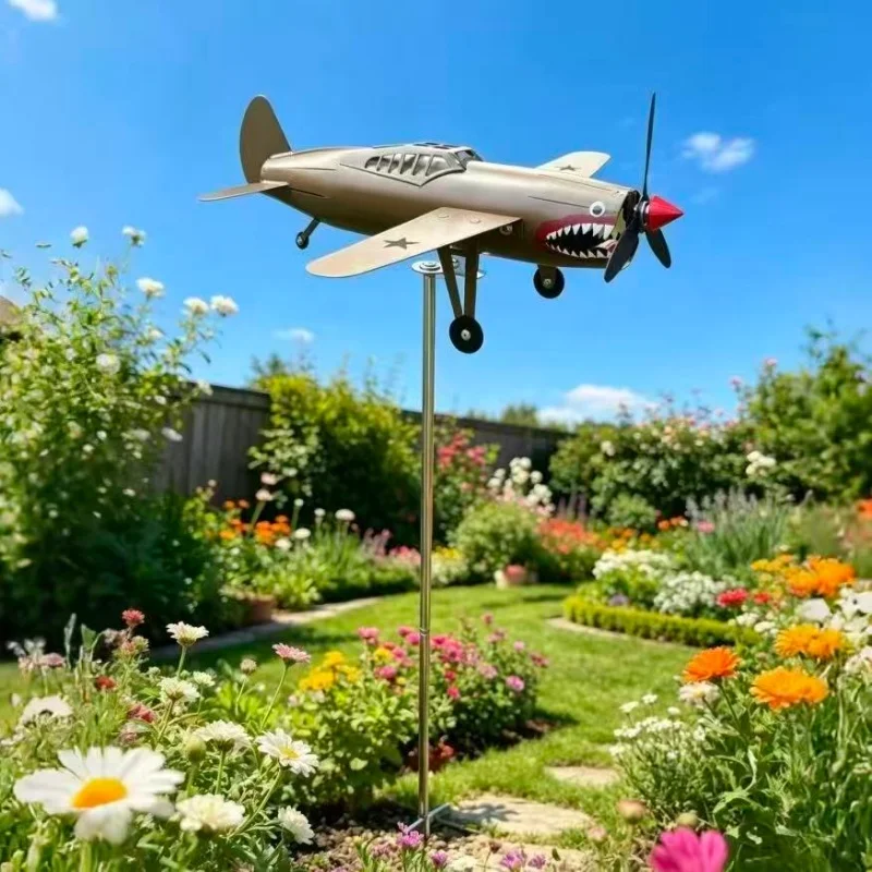 

Винтажный садовый ветряной спиннер в виде самолета с акульей пастью, кинетическое украшение для двора, декор на авиационную тематику, устойчивое к погодным условиям украшение для газона