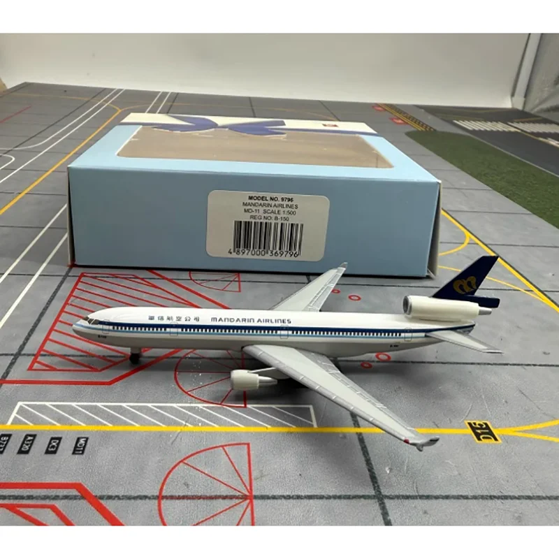 Hogan Diecast Scala 1/500 CEFC Aviation MD-11 Modello di aereo in lega B-150 B-152 B-18172 Collezione Giocattolo Decorazione Regalo