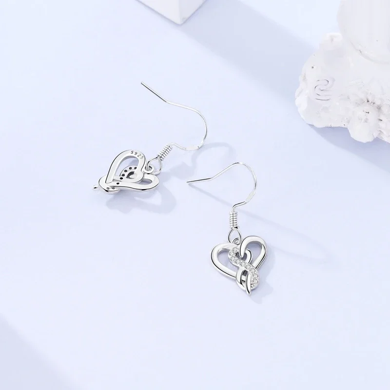 925 Silver Winter Stud Earrings Snowflake Heart Design Elegant Drop Earrings Jewelry Gift Suitable for Daily Matching for Women