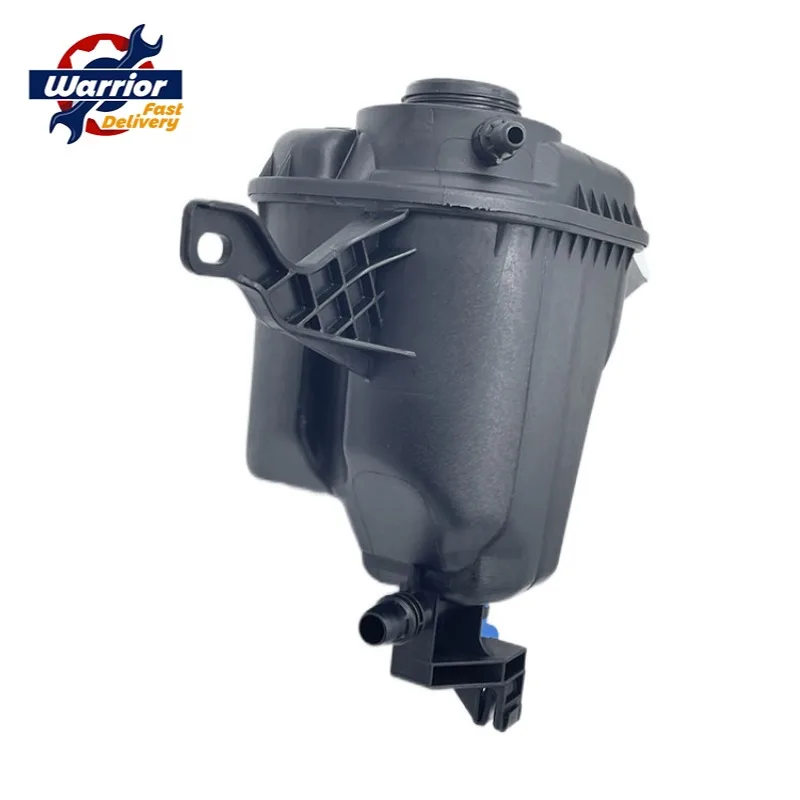 

Engine Expansion Coolant Tank Cooling Tank for BMW N52F18F02F01 5Series 7Series 523i 730i 17137647284 17137601950 17117639021
