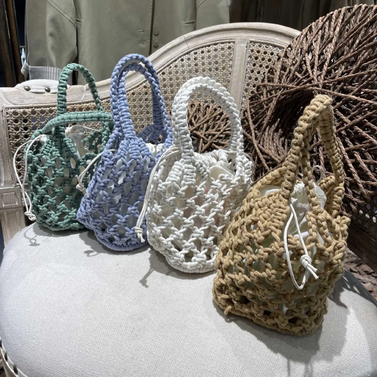 New Cute Bag: Solid-Color Handcrafted Woven Mini Round Handbag in Sweet Pastel Colors