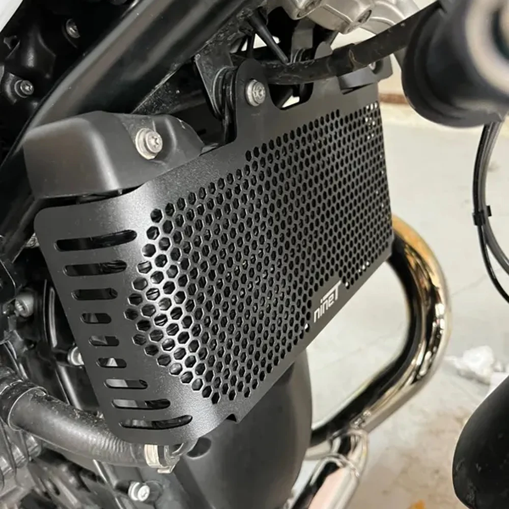 

For BMW RNINET PURE/RACER/URBAN/G/S/SCRAMBLER R NINET R nine T R9T 2014-2024 Motorcycle Radiator Guard Grille Cover Protector