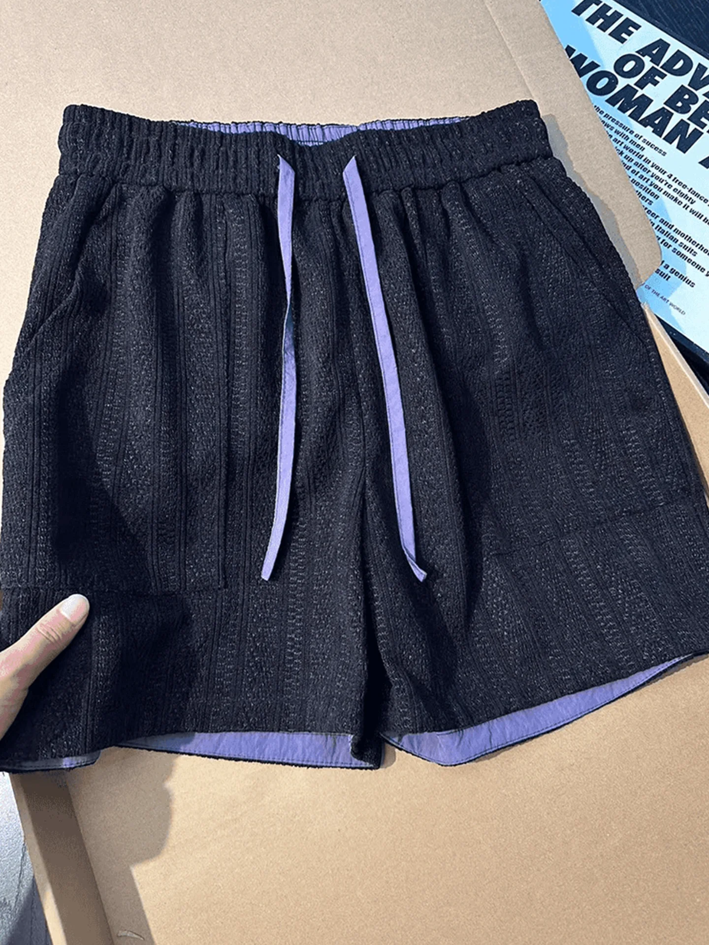 Sporty Breathable Men's Short Pants Wheat Stripe Color Block Design Summer Loose Fit Teen And Young Adult Casual Half-length