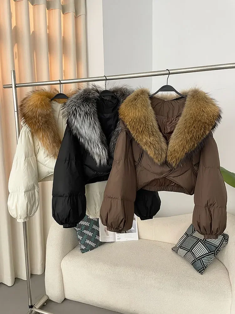 2025 겨울 숏 아우터웨어 스트리트웨어 루즈 캐주얼 재킷 여성용 리얼 폭스 라쿤 퍼 칼라 내추럴 두꺼운 따뜻한 덕다운 코트