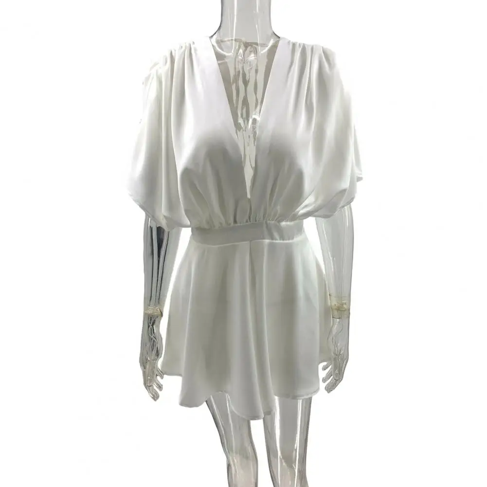 2025年秋新作 レディース ホリデーパーティー ジャンプスーツ セクシーVネック ファッション 長袖 パフスリーブ ビブ ウエスト ショートパンツ ﻿