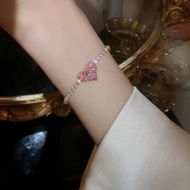 1pcs Hot Selling Fashionable high-end Sense Pink Peach Heart Bracelet With Zircon Drawstring Adjustable Hand Accessories