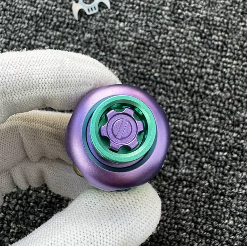 Used EDC BOOM EVA color scheme Spinner Fingertip Gyroscope Decompression Toys