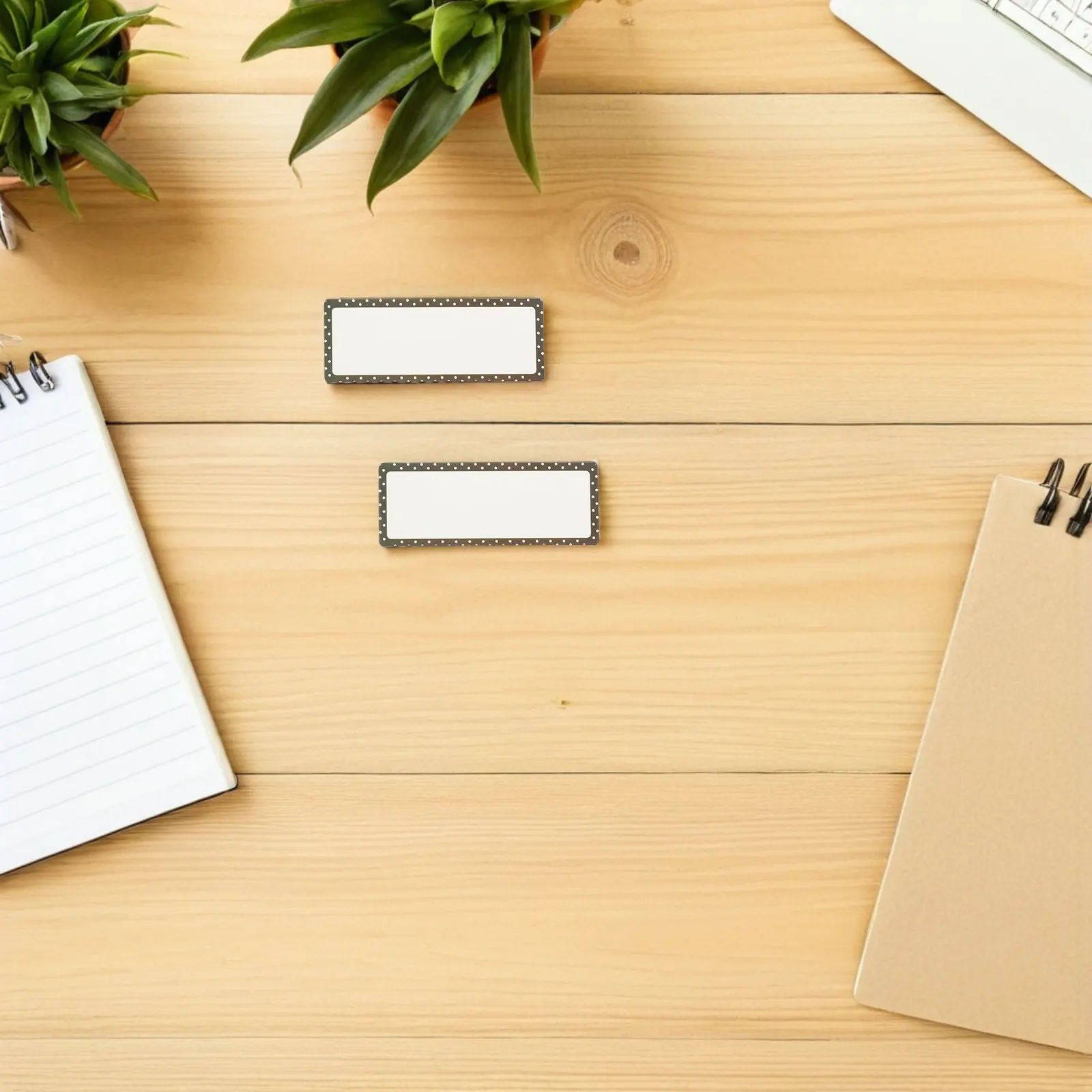 

24 шт. магнитных многоразовых этикеток-табличек для имен, для шкафчиков, холодильников, маркерных досок, для использования в классах и офисах