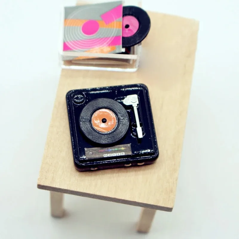1 Set 1,8cm Puppenhaus Mini-CD-Disc-Set Schlafzimmer Wohnzimmer Miniatur-Szenenmodell Spielzeug Puppenhaus-Zubehör