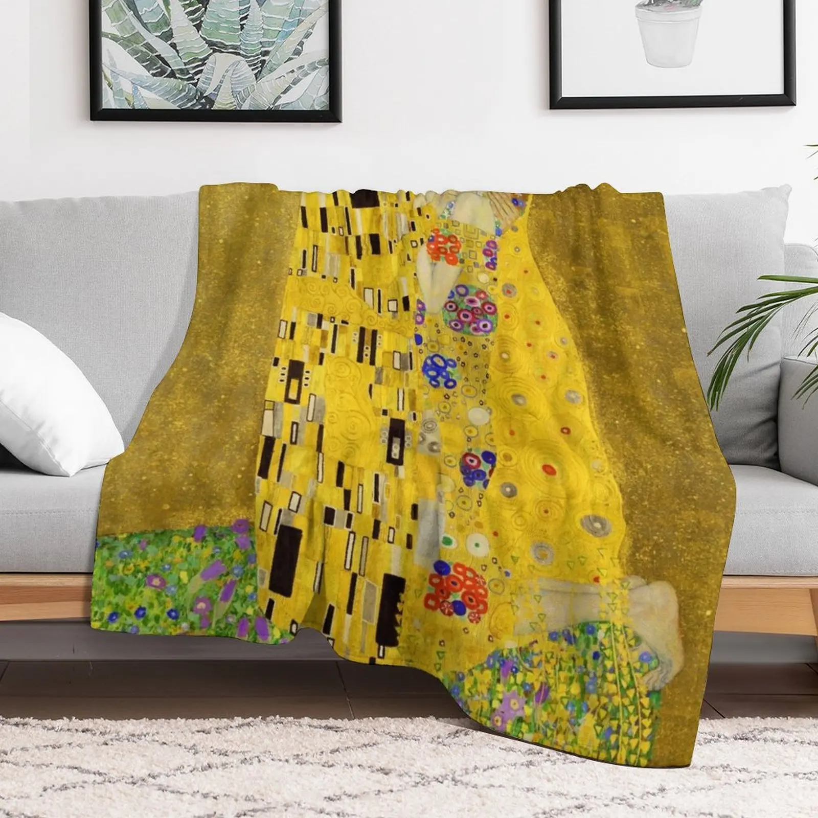 New The Kiss (High Resolution), Gustav Klimt Throw Blanket Flannel Furry Blankets