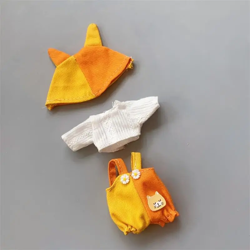 

Only The Clothes Tide Plays With Dolls And The Doll Clothes Suit Is 8 Minutes And 16cm And The Doll Clothes Are Molly Dolls