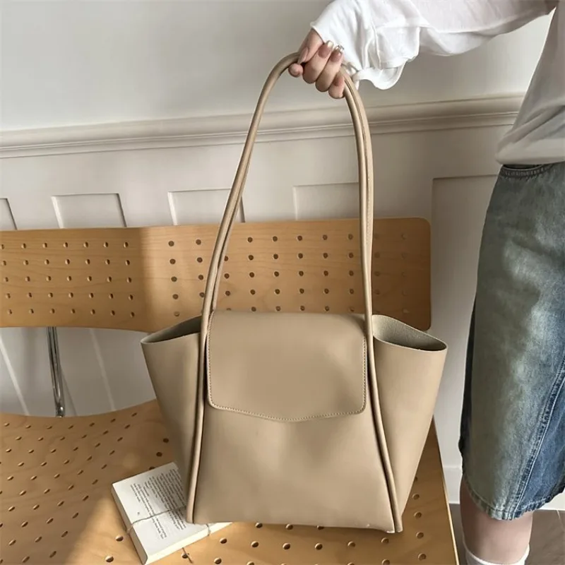 

Luxury Diaper Bag Women Leather Classic Designer Crossbody Handbag Elegant Casual Vintage Trendy Style