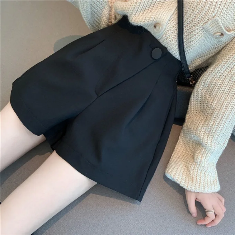 Black Shorts Women Thicker Solid High Street Loose A-line Gentle Casual Streetwear Elegant Ulzzang Button Folds Female Chic Ins