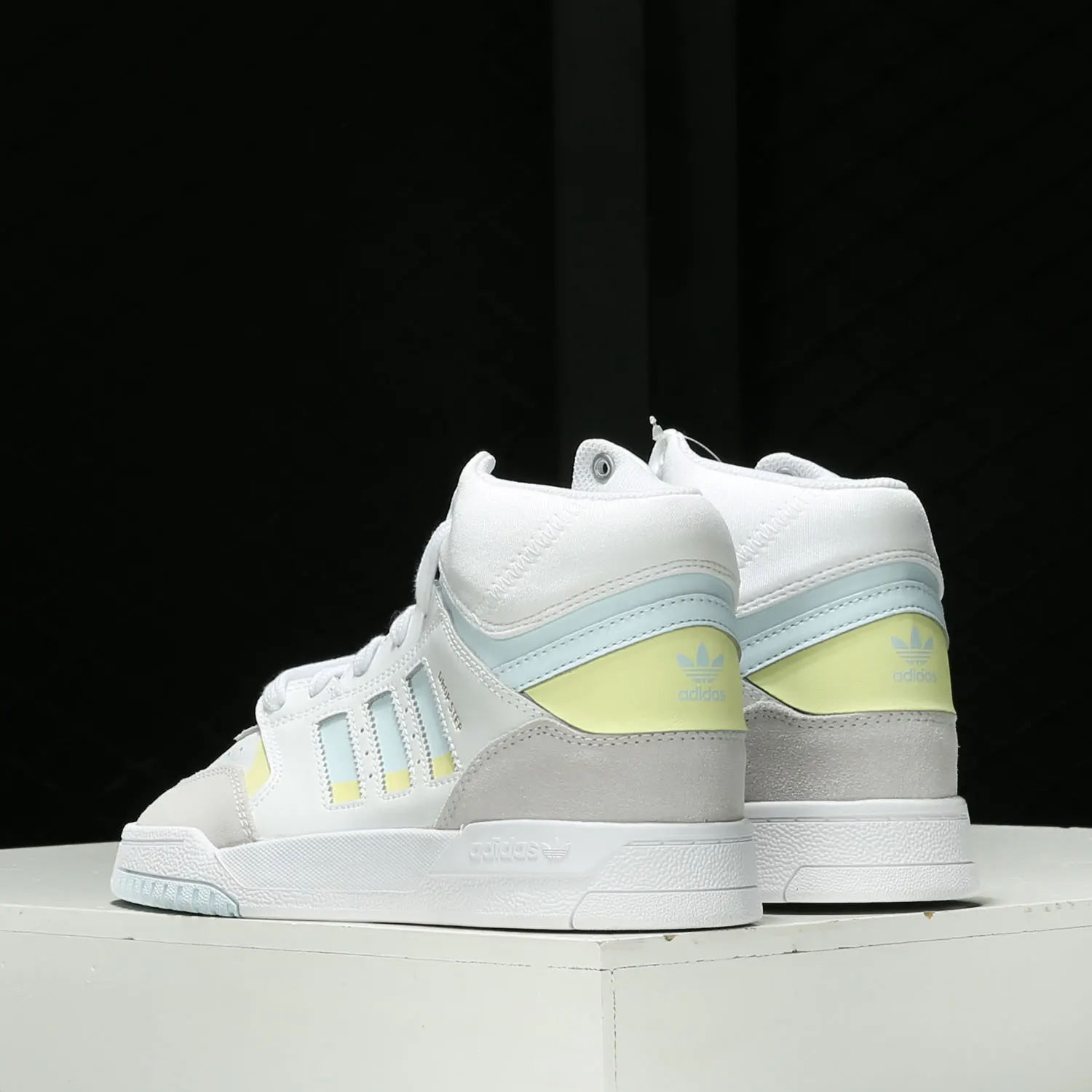 

Женская классическая повседневная обувь Adidas Authentic Originals DROP STEP W EF7150