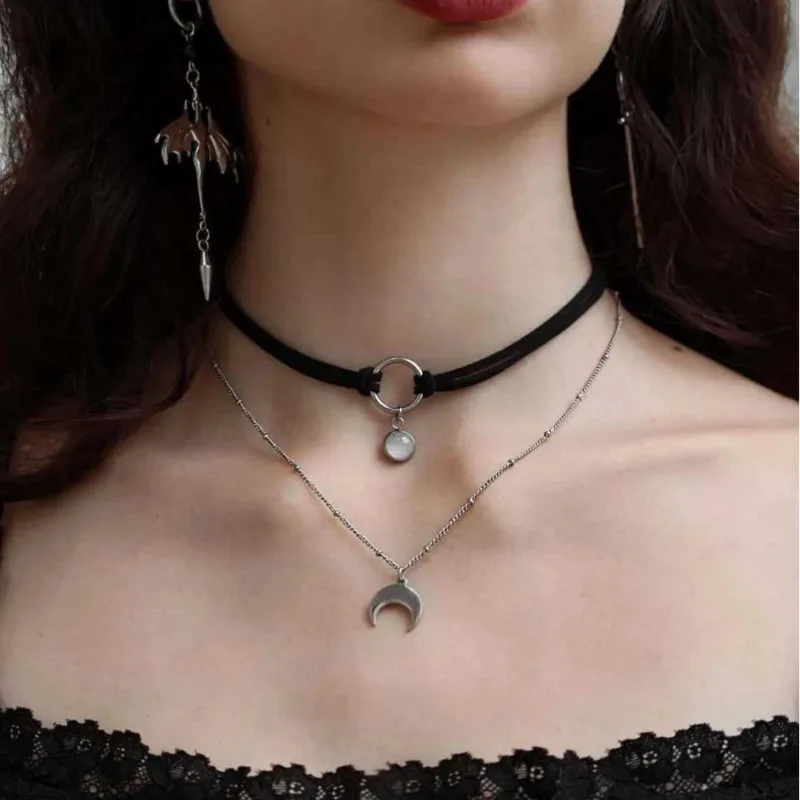 Retro Charm Moonstone Pendant Adjustable Black Velvet Choker Necklace for Women Astronomical Fantastic Aesthetics Jewelry Gifts