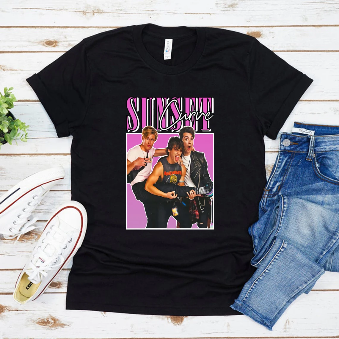 

Vintage Sunset Curve T Shirt Julie and The Phantom Music Band T-Shirt 90's Retro Tee Women Y2k Aesthetic Graphic T Shirts Tees