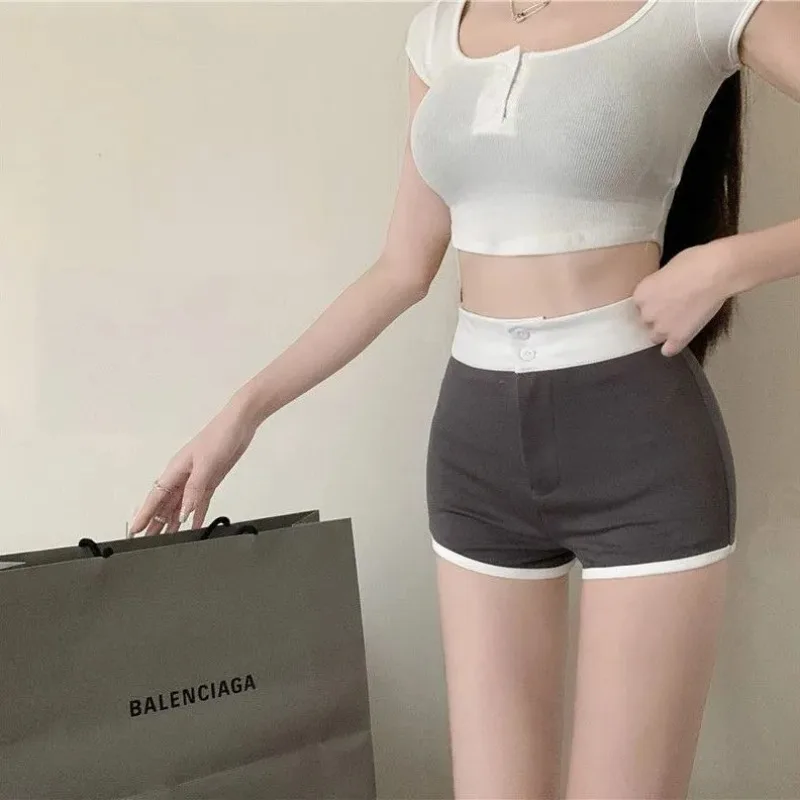 

Женские шорты с высокой талией, контрастной отделкой и застежкой на пуговицах, облегающие, повседневные, укороченные, в стиле бодикон