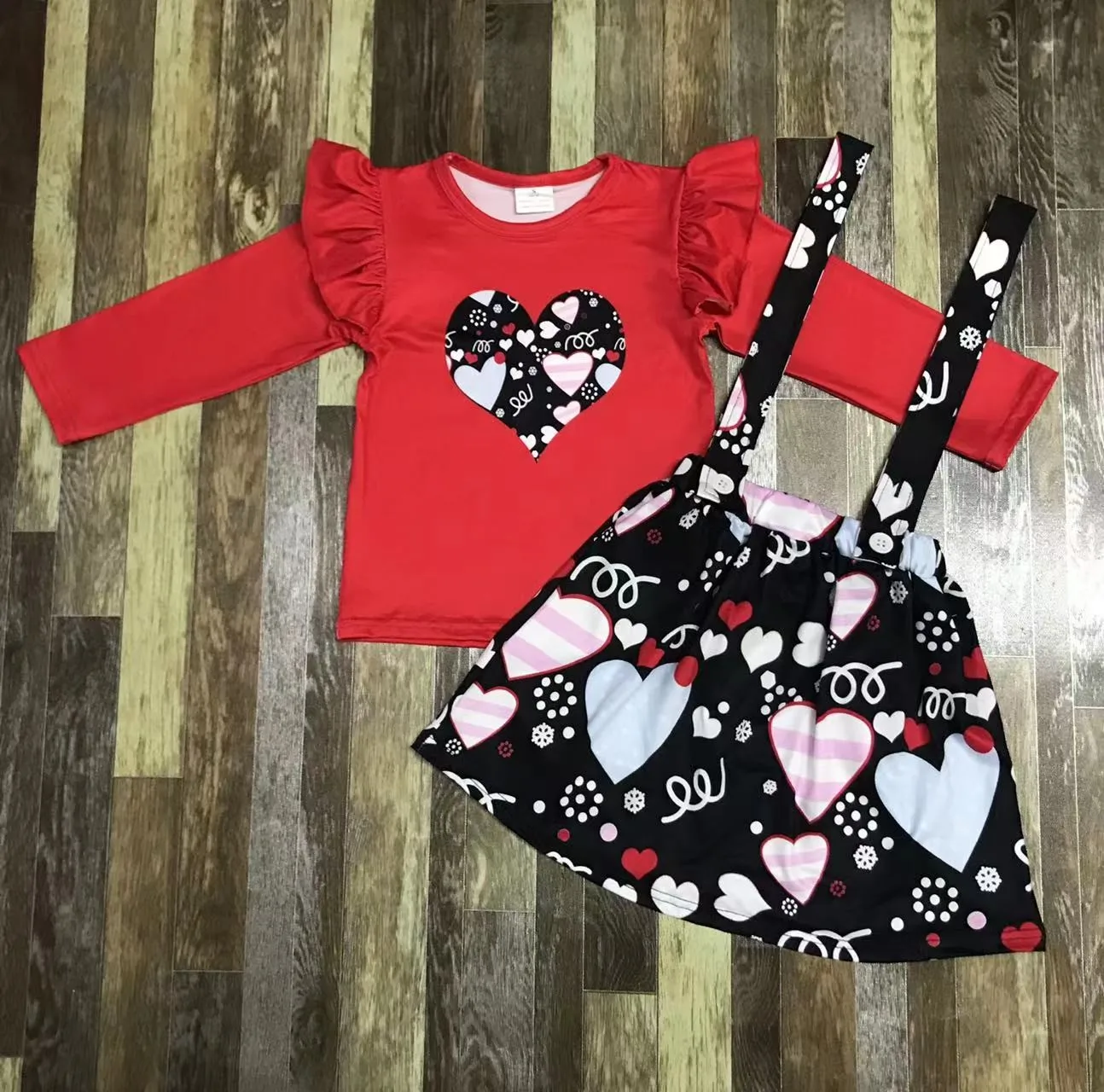 Red  Valentine's day Kids Sets Love pattern little girls top overalls skirt  Kids clothing romantic new childrens clothing