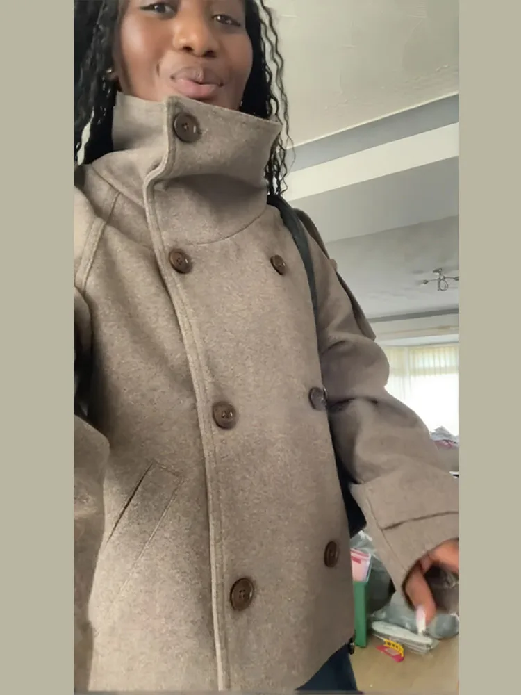 معاطف صوفية نسائية غير رسمية بياقة واقفة وأكمام طويلة وسترات بجيوب لخريف وشتاء 2025 ملابس خارجية للسيدات