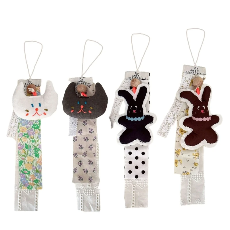 Playful Rabbit and Kitten Textile Wall Charm Adorable Pet Themed Fabric Wall Hanging Charm with Exquisite Stitching