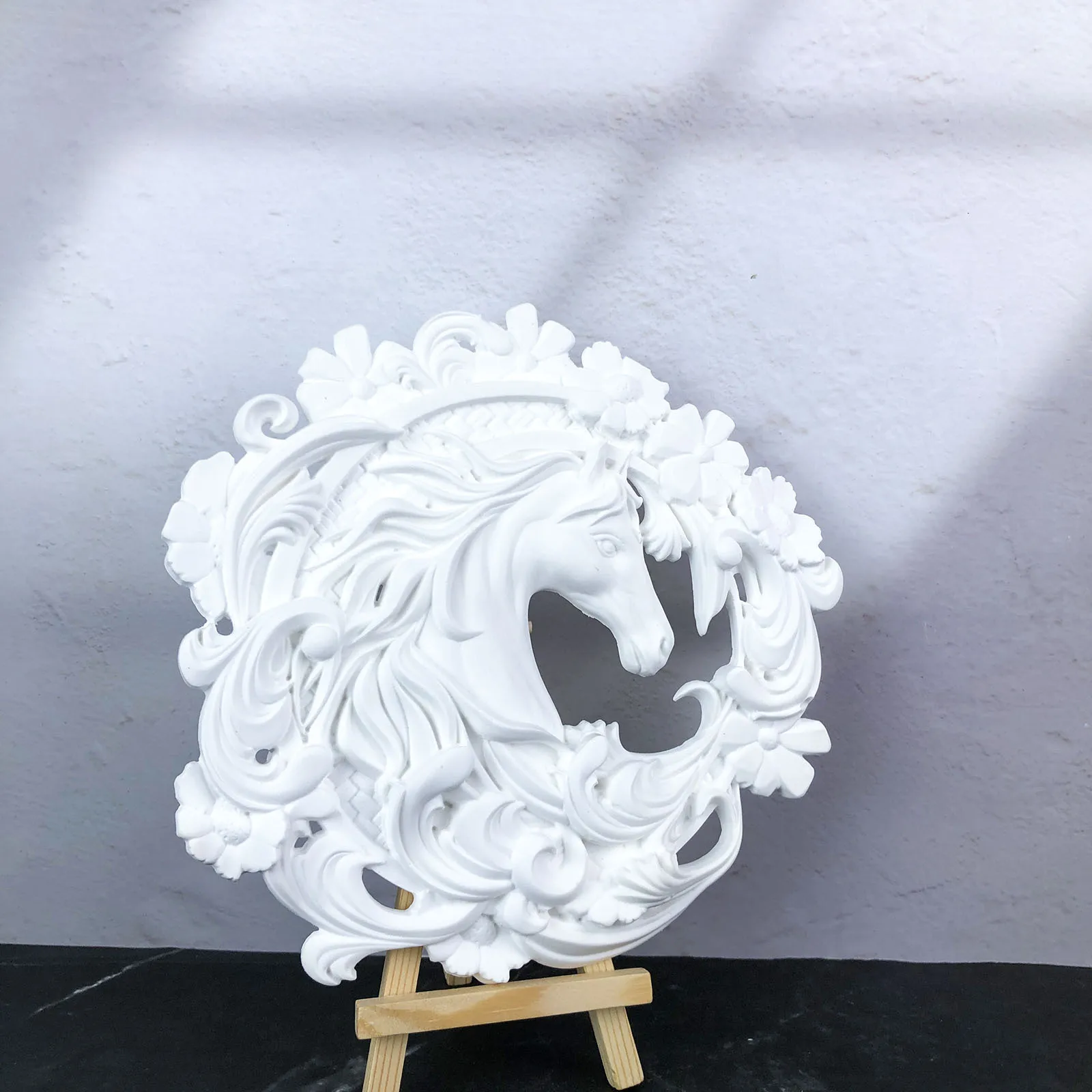 DIY Silicone Mold Semi-dimensional Wreath Horse Decoration Moulds