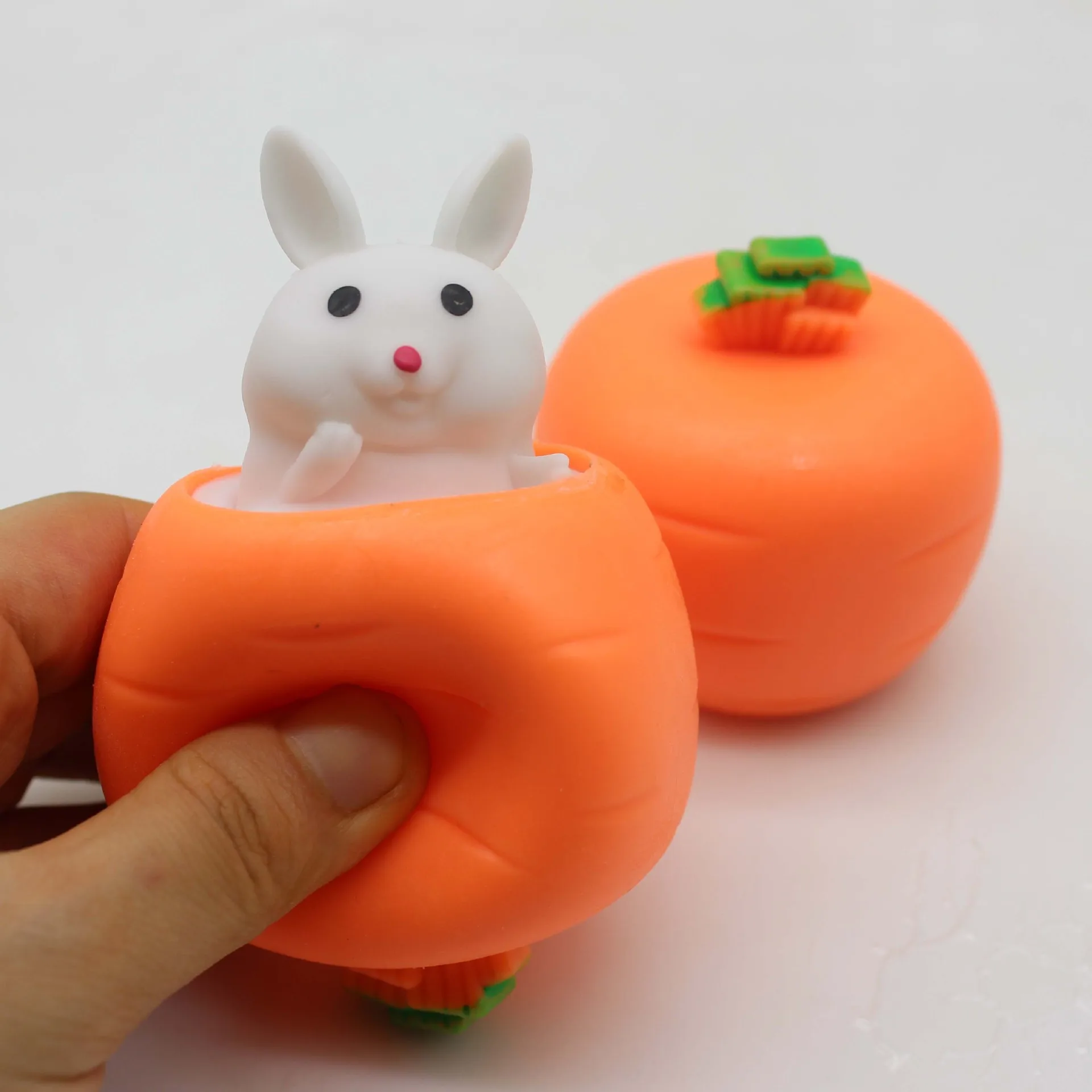 Creative decompression cute cheese mouse cup to release pressure, pinching, squeezing, squirrel cup, decompression toy