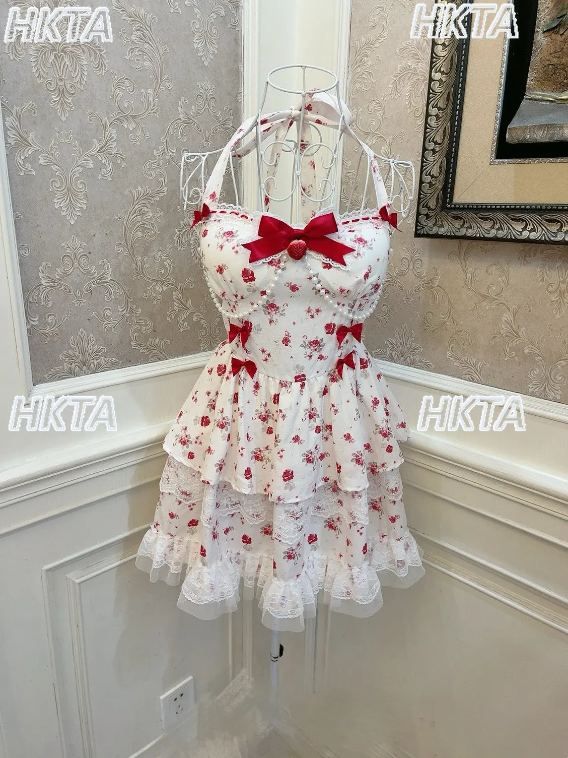 

Милое японское платье принцессы с бантом и клубничным тортом, кружевное платье с лямкой на шее и бретельками, платья феи Лолиты на день рождения