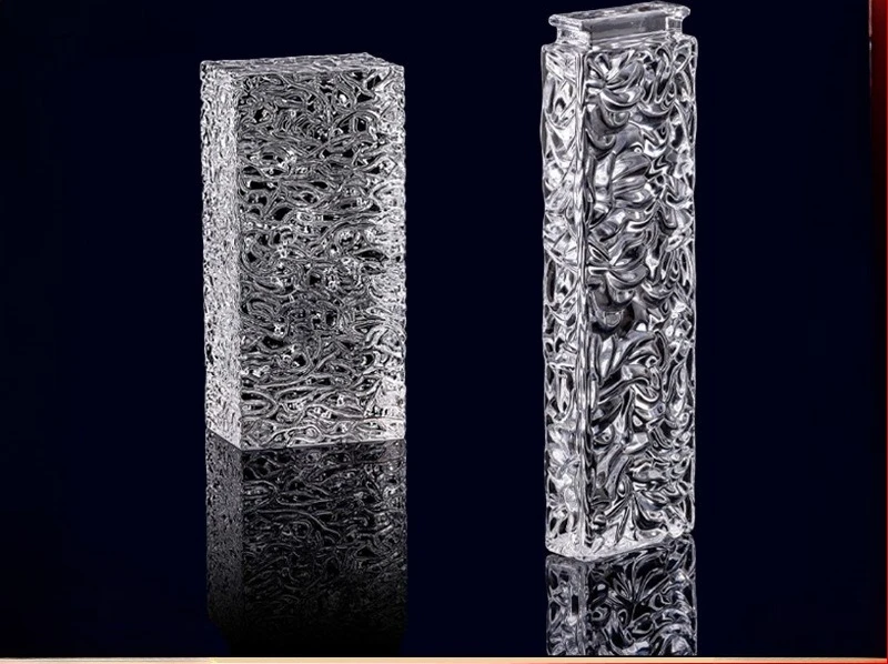 Ultra-white Transparent Crystal Brick Glass Hot Melt Decorative Square Brick Color Matte Entrance Pattern Glass Brick Customizat