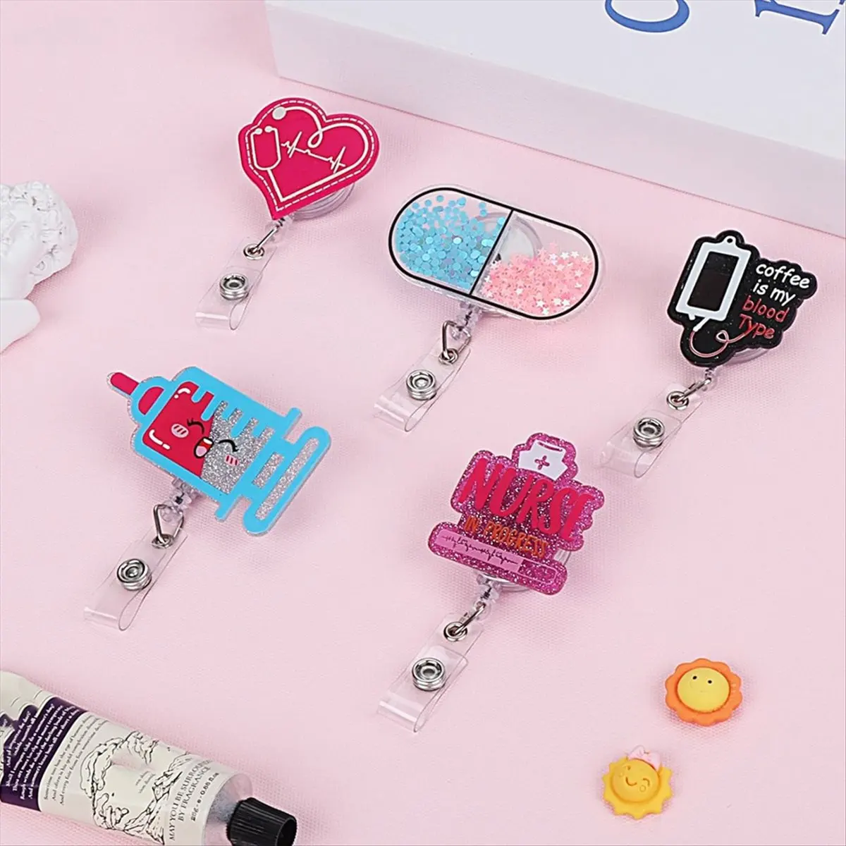 FTGT-Cute Nurse Badge Reel Retractable-ID Badge Holder with Clip-5 PCs Acrylic Badge Reel with Alligator Clip