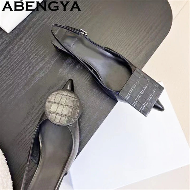 Square Round Asymmetric Patch Pointy Toe Sandals Women Mid Heels Gladiator Sandals Woman's Summer Fashion Week Party Shoes Mujer