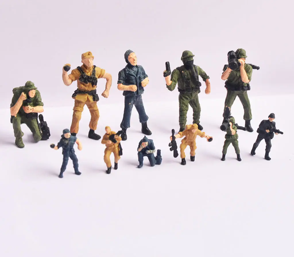 

1:87 & 1:43 Scale Miniature SWAT & Military Figure Set, Plastic Police Soldier Models for Architecture Diorama & Sandtable Scene