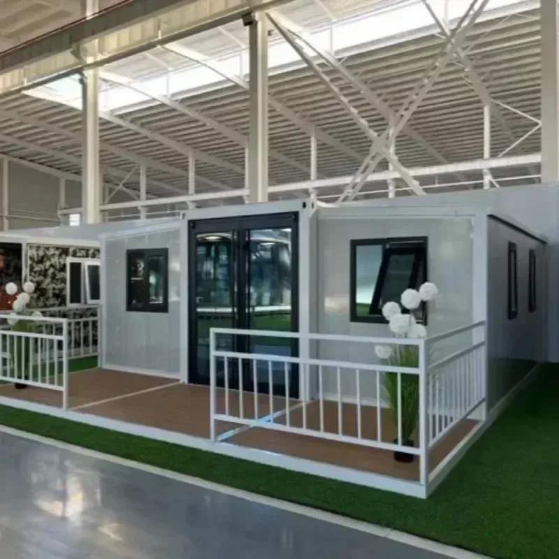 Wholesale Price 40Ft 20Ft Homes Prefab Shipping Tiny Kit Movable Prefabricated Full Bathroom Expandable Container House Homes