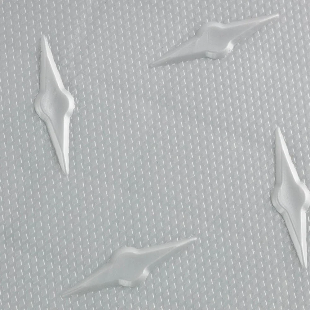 Azulejos Diamond Garage Floor - Azulejos plateados entrelazados con 6 cerraduras, paquete de 50, ideales para soluciones rápidas para pisos de garaje