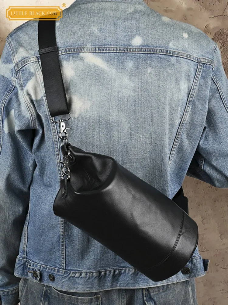 Male Versatile Motorcycle Riding Cowskin Genuine Leather Mens Casual Messenger Bag Zipper Casual Single Shoulder Round Chest Bag