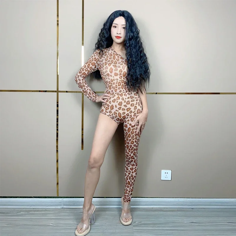 

Леопардовый комбинезон со стразами и одним рукавом, женский эластичный комбинезон на одну ногу, костюм Gogo для ночного клуба Dj Ds, вечерние наряд для рейва XS6977