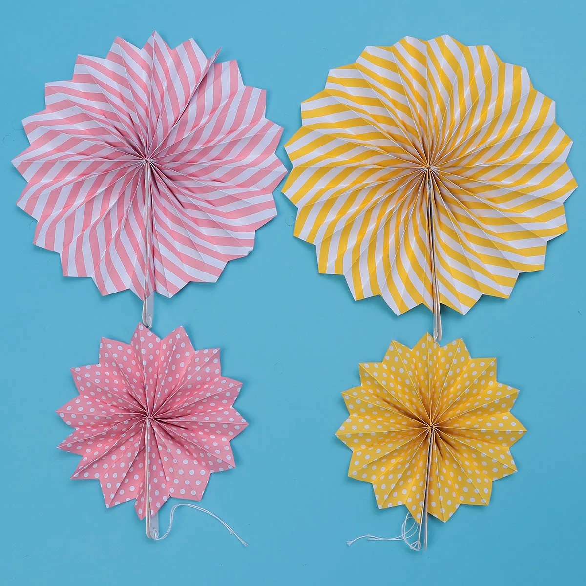 

12 PCS Paper Flower Fan Ball Wedding Decoration Memories for Guests Souvenirs Fans Round Yellow Weddings and Events