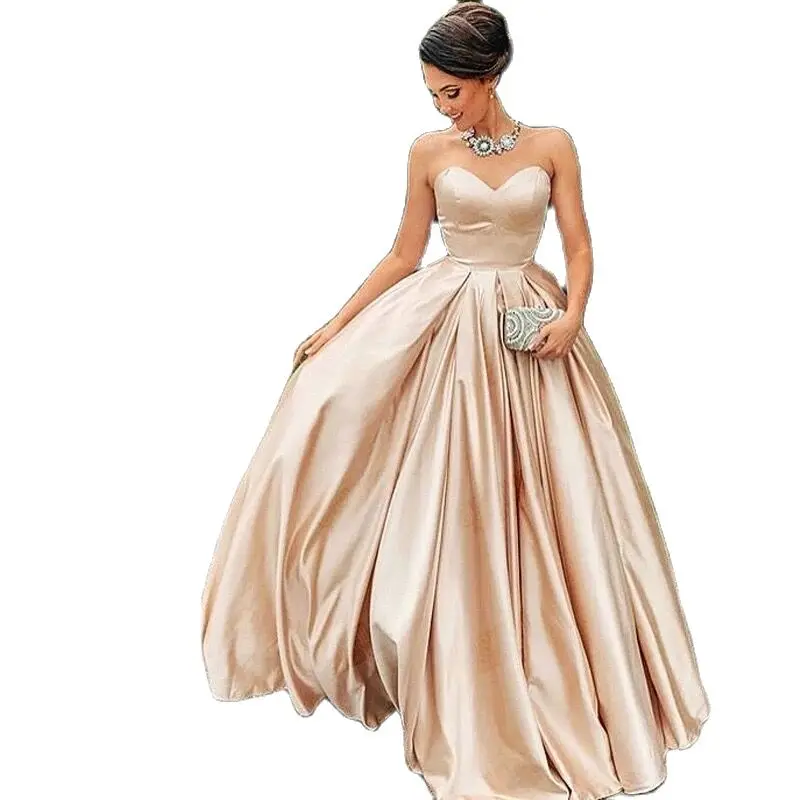 Puffy Een Line Prom Dresses Mooie Sweetheart Backless Champagne Satin Party Wear Custom Made Floor Lenth Ruche Prinses Gown