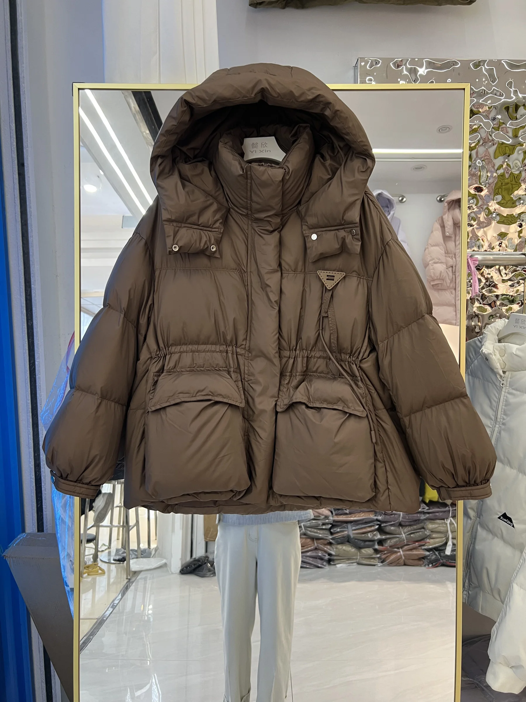 2025 femmes courte doudoune décontracté ample sur la taille automne hiver vêtements d'extérieur chauds avec capuche blanc canard vers le bas manteaux courts