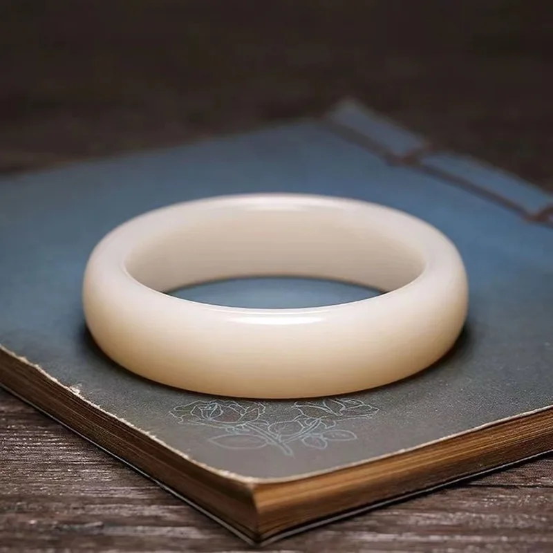 

Natural Lotus Root Powder Jade Bracelet, Simple and Versatile Women's Bracelet