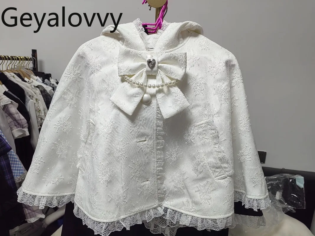 เสื้อคลุมสั้นสไตล์ญี่ปุ่นแบบอเนกประสงค์ ผลิตจำนวนมาก ปกเสื้อแบบปกเชิ้ต ติดกระดุมแถวเดียว ดีไซน์หวานน่ารัก ขอบลูกไม้