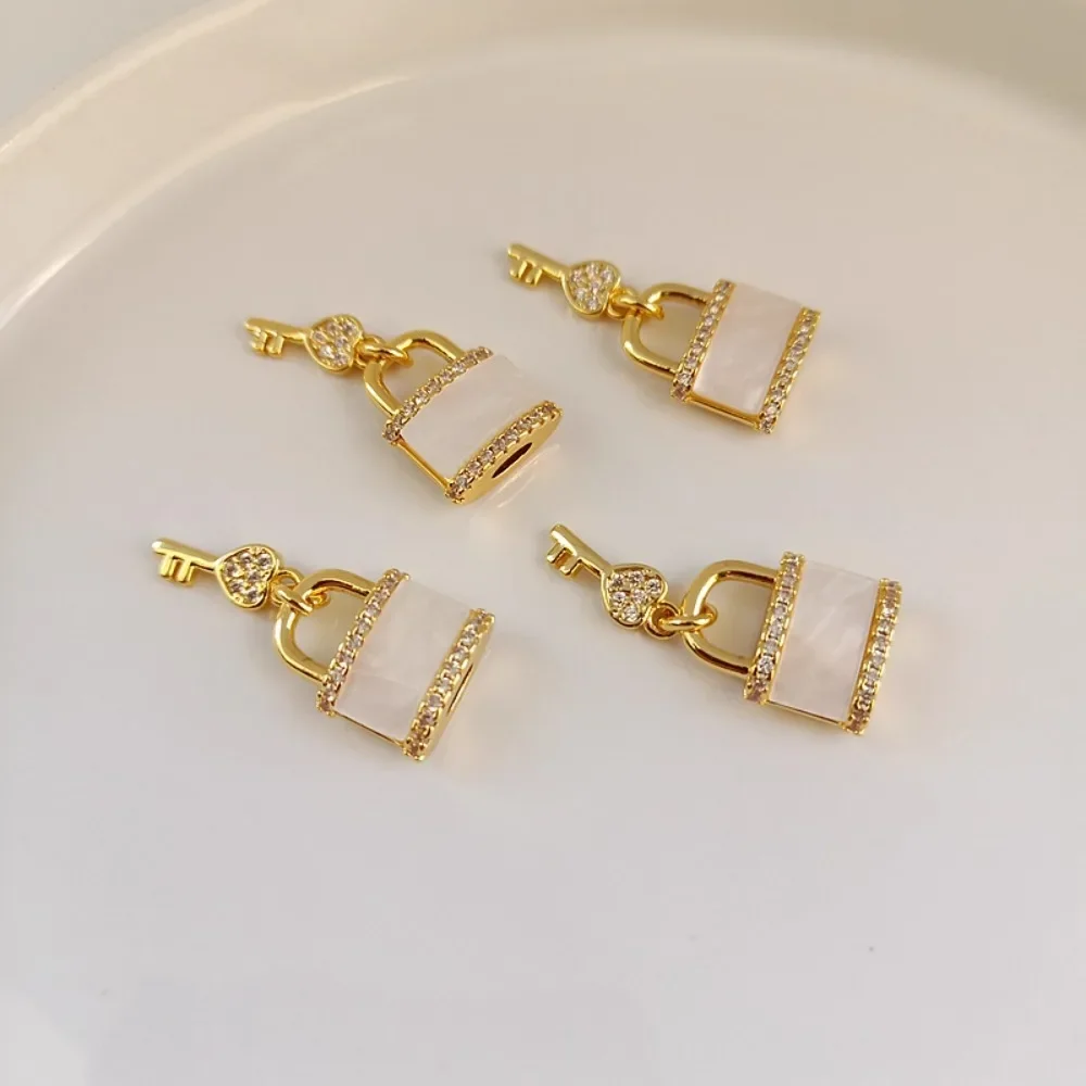 

18K Copper-clad Gold Micro-inlaid Zircon Hollowed-out Lock Key Jewelry Accessories Bracelet Necklace Pendant DIY By Hand