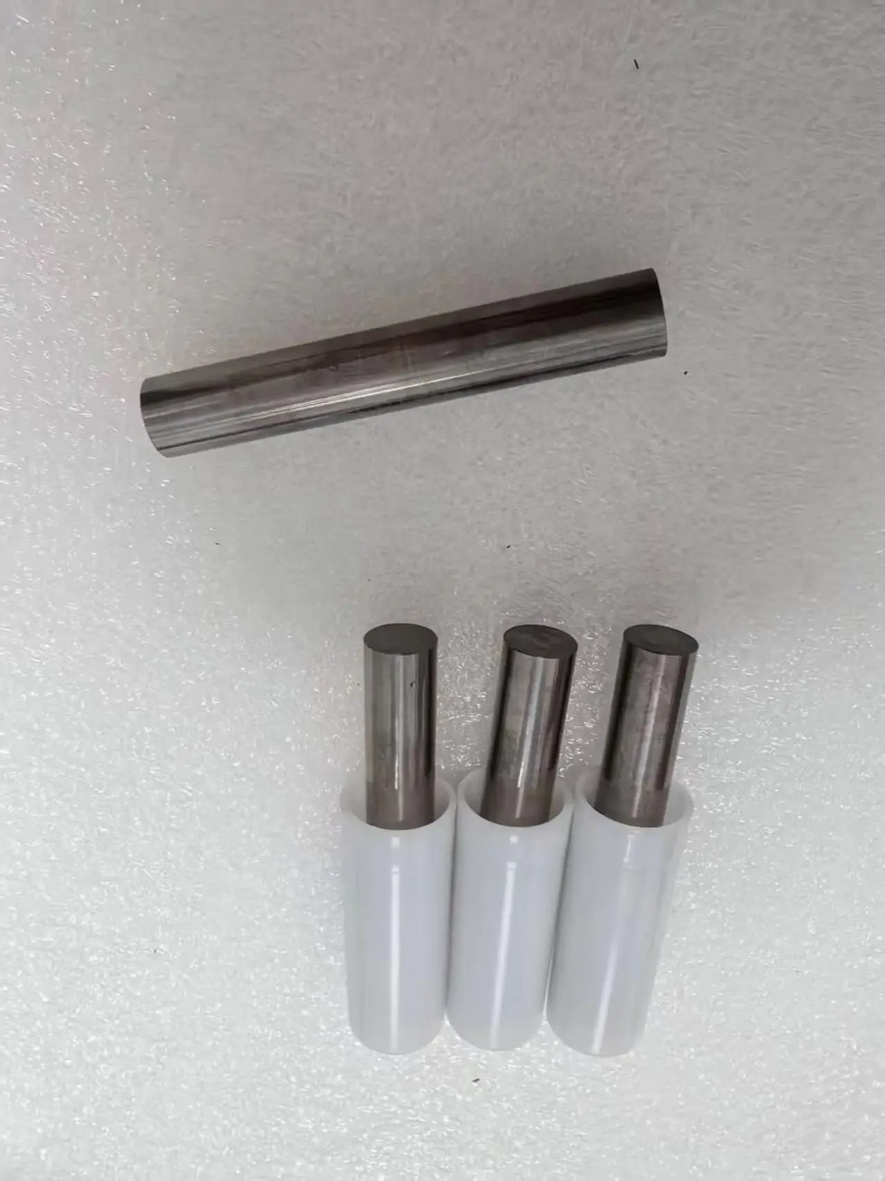 Carbide pin gage Dia 5.496/5.51mm each 2pcs , Dia 3.462/3.548mm each 1pcs,total 6pcs