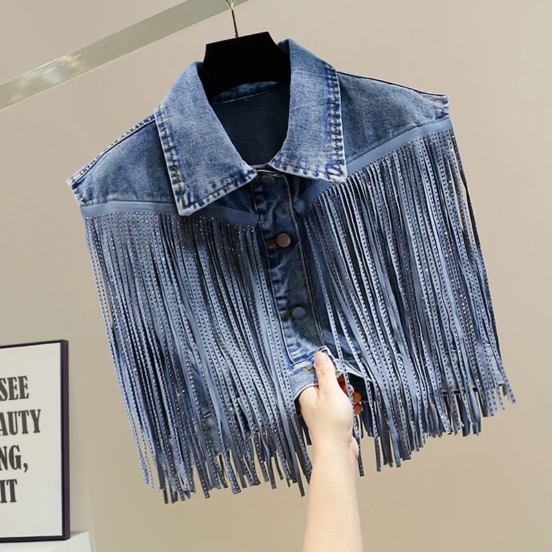 

Short sleeveless denim vest with rhinestone fringe design and lapel collar, single button, versatile and trendy women's top.