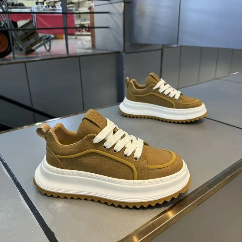 Men's Faux Leather Platform Skate Shoes White Thick Serrated Gum Sole Lace Up Low Top Street Daily Fashion Casual Sneakers