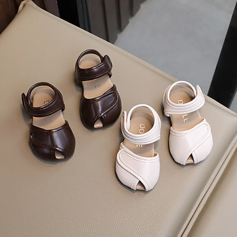 New Summer Baby Sandals 0-1-3-year-old Soft-soled Toddler Shoes Girls Fashion Baby Princess Shoes.