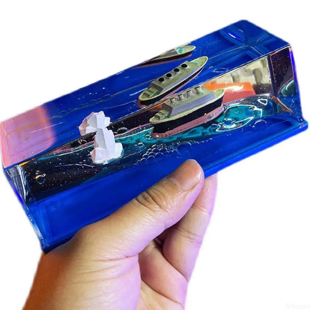 1pcs Unsinkable Ship Titanic Cruise Fluid Liquid Drift Bottle Creative Home Desktop Decoration Birthday Girlfriend Boy Girl Gift