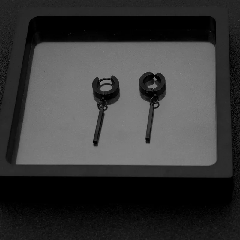 2023 Korean Wave New Felix Same Stainless Steel Earrings for Men\'s Punk Fashion Personalized Accessories Gift